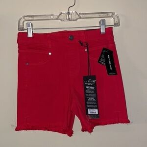 NWT Liverpool Red Shorts size - 0/25